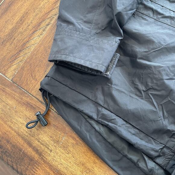 The North Face Jacket Mens Small Black Gore-Tex Hooded Waterproof Rain Shell - Picture 6 of 12